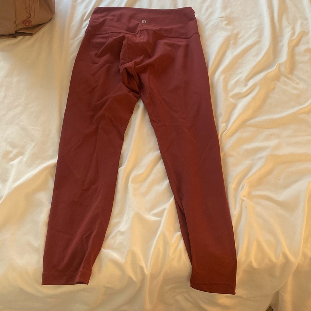 Lululemon leggings wunder under train high rise tights 25 inch size 8